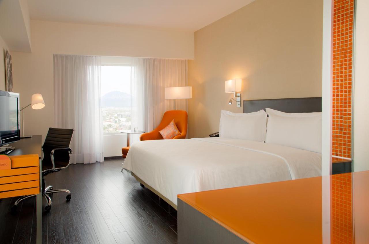 Fiesta Inn Puebla Las Animas Eksteriør bilde